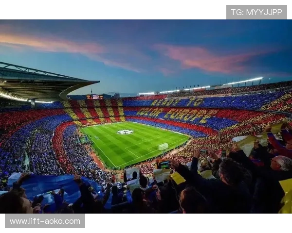 足球明星相框打造专属回忆空间，尽显球场风采与个人魅力